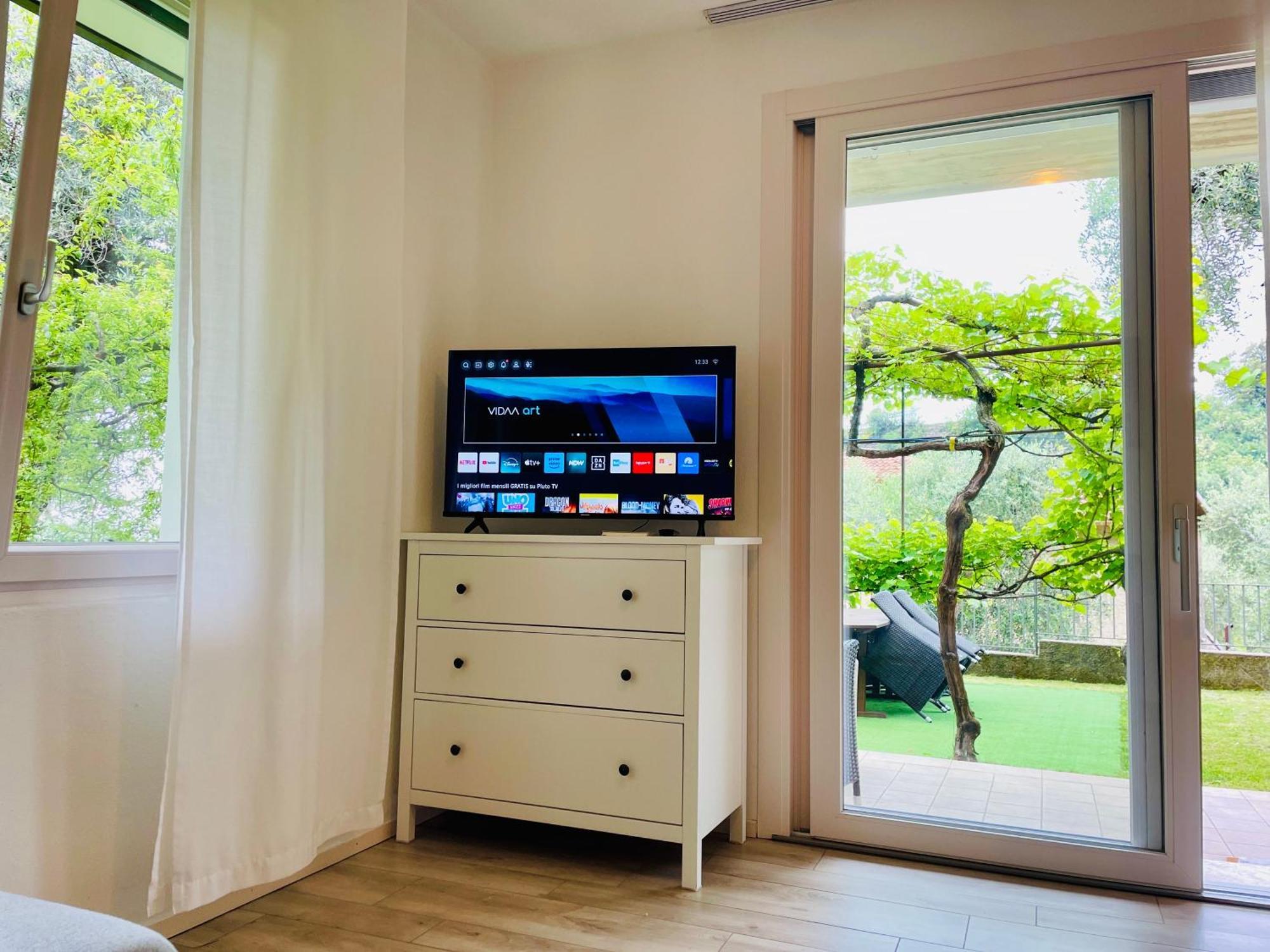Casa Mario & Laura Ferienwohnungen Free Wi-Fi Parking Malcesine Ngoại thất bức ảnh