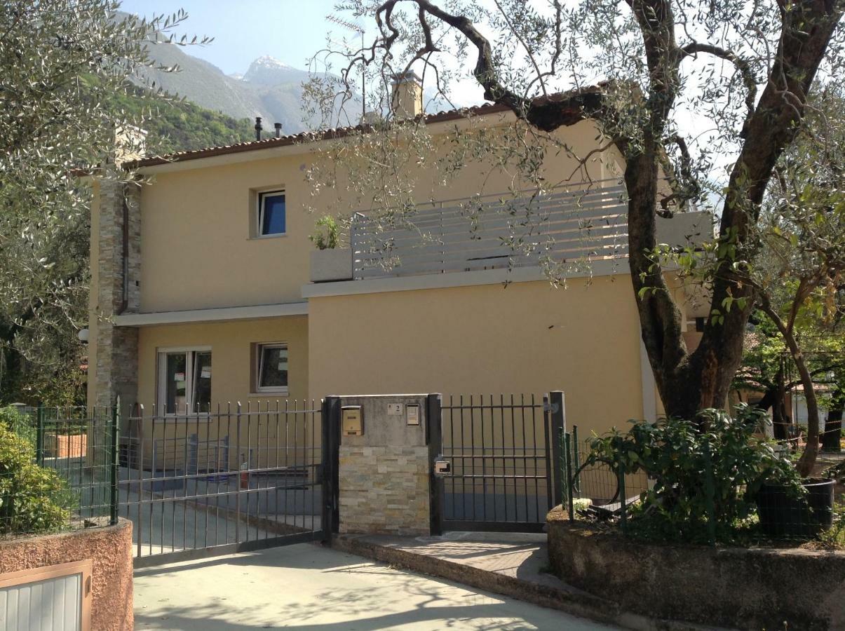 Casa Mario & Laura Ferienwohnungen Free Wi-Fi Parking Malcesine Ngoại thất bức ảnh